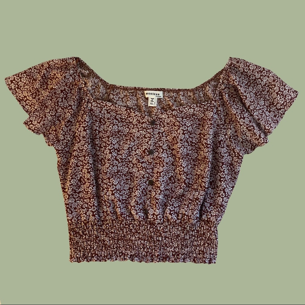 Rust colored milkmaid top white flower pattern XL